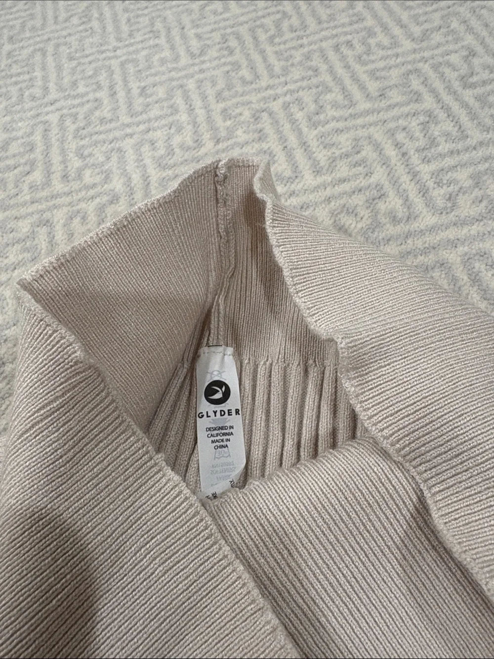 Glyder never worn